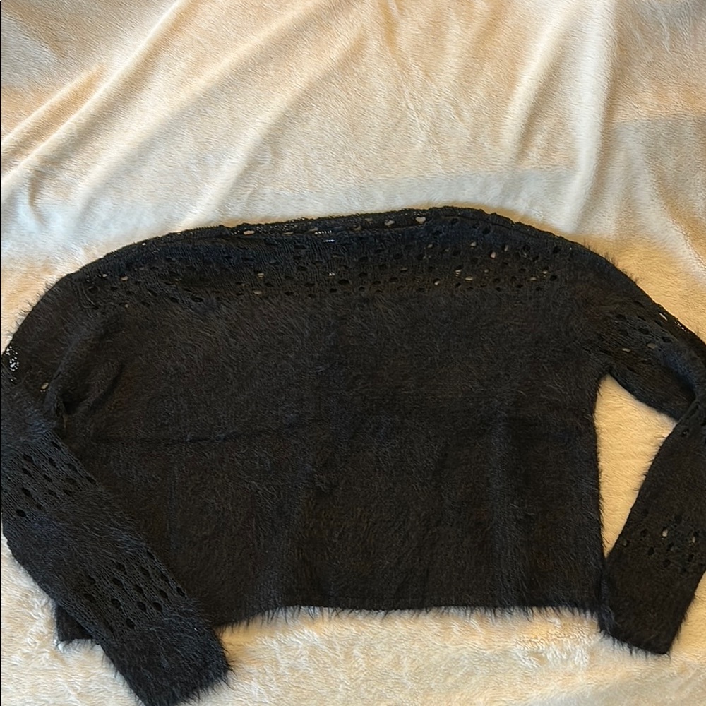 Hot Topic Black Boxy Sweater